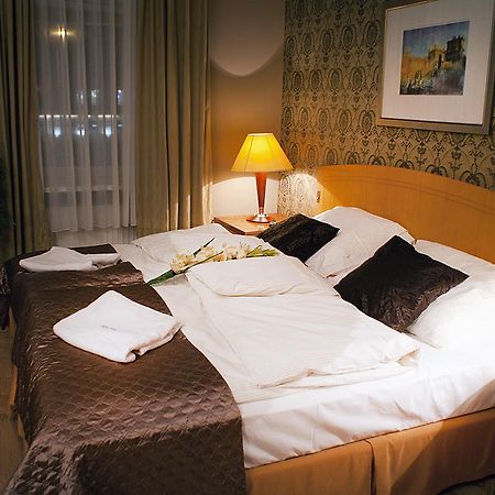Hotel MCM Plus Gorzów Wielkopolski Zimmer foto