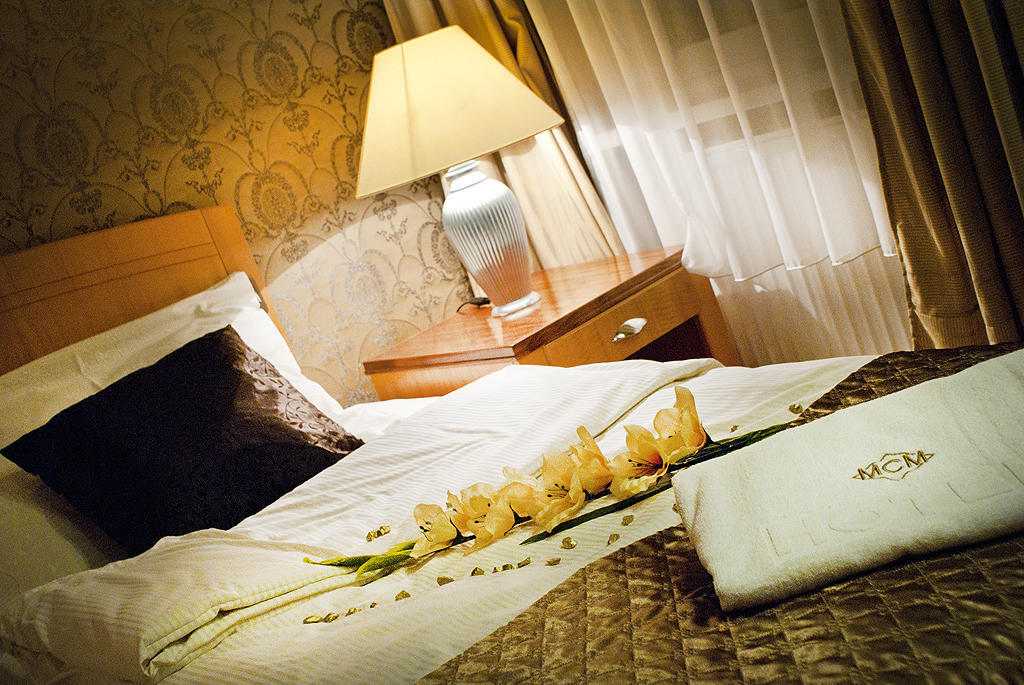 Hotel MCM Plus Gorzów Wielkopolski Zimmer foto